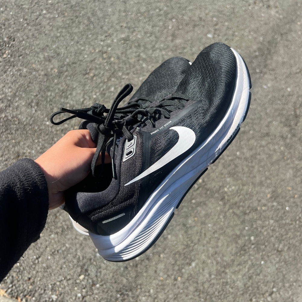 Nike Zoom Structure 24 - image 1